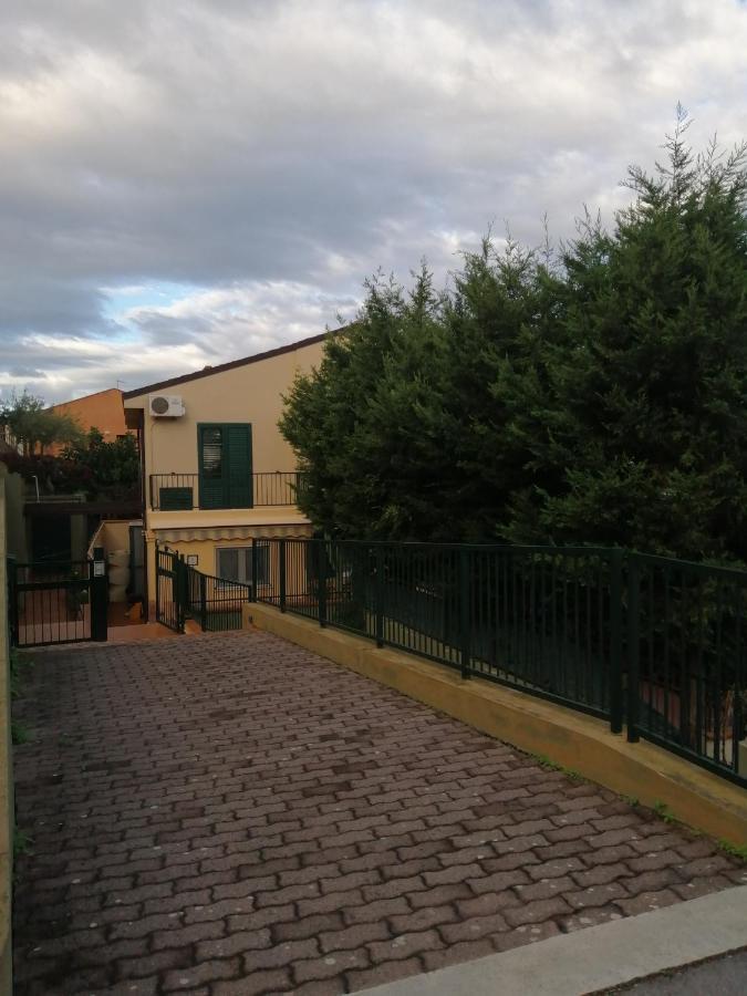 La Casetta Di Laura Cefalu Exterior photo